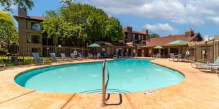 Candlelight Square Gallery 16