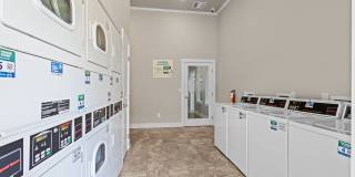 Deer Park Apartments Gallery 22