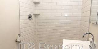 4702 65th Street Gallery 38