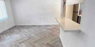309 W Cincinnati Avenue Gallery 8