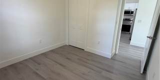 723 Ivan Avenue S unit: 723 Gallery 42