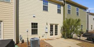 3 Bed/2.5 Bath Townhouse for RENT! Gallery 22