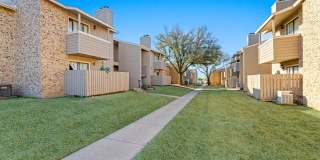 Living Oaks Apartments Gallery 13