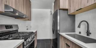 Laurel Gardens Gallery 1