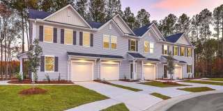107 Congo Court - End Unit Gallery 1