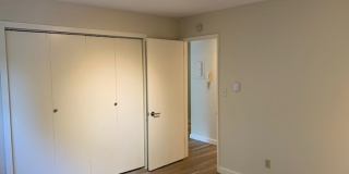 1221 Apartments Gallery 39