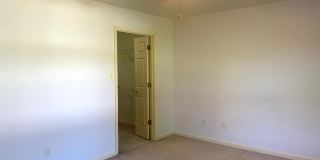 CONTRACT PENDING!! Lovely single family, brick rancher home with 3 beds/2.5 baths!! Gallery 34