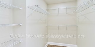 115 Sterling Street Gallery 15
