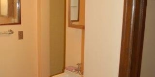 The Lamp House - 4 Br., 3 Bath Home  Available 8/15/2026-8/14/2027 Gallery 12