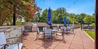 5800 NICHOLSON Lane Gallery 27