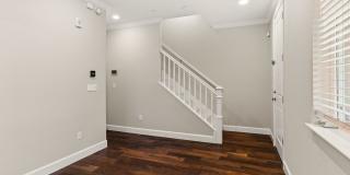 Luxury 3-Bed Townhouse in Hayward Just Built in 2019! Gallery 24