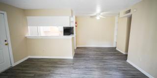 Retreat at Rosslyn Gallery 22