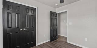 1408 Quiet Court Gallery 19