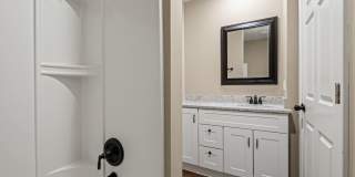 600 S 31 Gallery 11