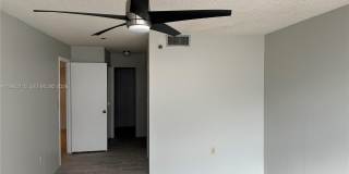 1100 Saint Charles Pl Gallery 9