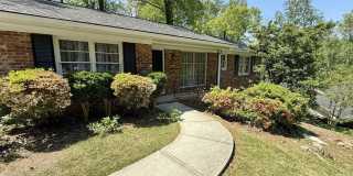 1826 Winchester Trail Gallery 1