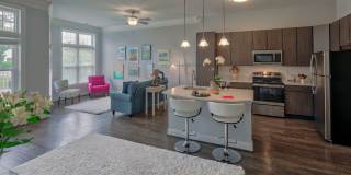 Aqua on 25th Gallery 60