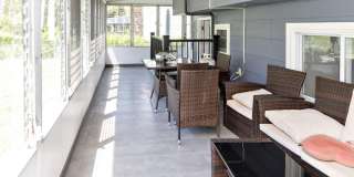 912 ASTON MARTIN Drive Gallery 27