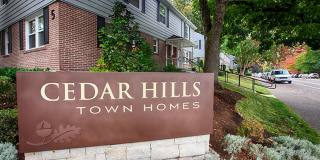 2 Bedroom Townhouse in Beautiful Cedar Hills Setting with Modern Amenities! Gallery 17