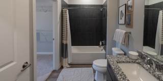 The Boulevard Gallery 13