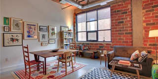 718 Washington Avenue N Gallery 3