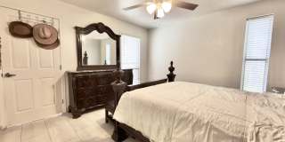 15000 Ashford Street - 17 Gallery 13