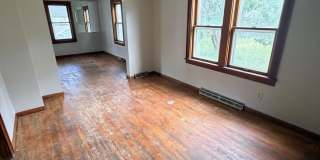 1336 S 25th Ave - 4 Bed/2 Bath in Columbus Park | Hardwood Floors, Full Appliance Package, Detached Garage 1336 S 25th Ave - 4 Bed/2 Bath in Columbus Park | Hardwood Floors, Full Appliance Package, Detached Garage Gallery 7