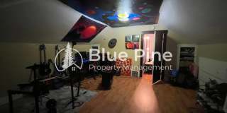 284 South Ridge Avenue Gallery 18