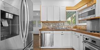 738 Fernwood Rd Gallery 1