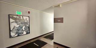 Horizon West Condo for Rent with South-side Views of the Flatiron Mtns Gallery 23