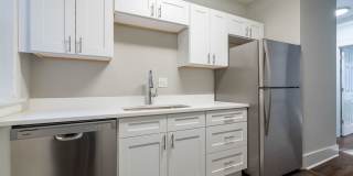 7411 N Damen Avenue, Apt 3W Gallery 1