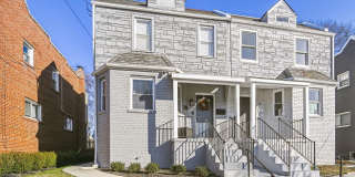 Modern 3BR/2.5BA Row Home with Parking  Private Backyard in SE DC Gallery 1