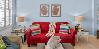 240 Seaview Ct unit: 413 Gallery 7