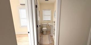 6 N Jasper Gallery 22