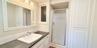 Super Cute 2 Bedroom Condo in Tigard!!! Water, Sewer and Garbage Included!!! Gallery 15