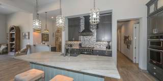 5861 E Cloud Road Gallery 13