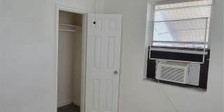 1822 Johnson Street Gallery 8
