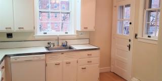 3829 Calvert Street NW Gallery 7