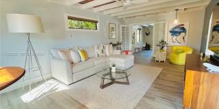 1175 NE 131st St Gallery 1