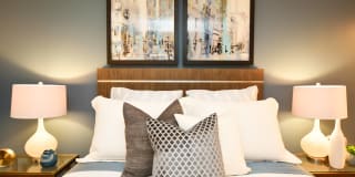 The Everly Gallery 9