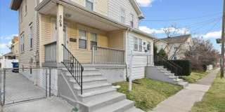 505 Wood Street Gallery 1