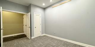 2929 McGee Trafficway 2929 McGee Trafficway Gallery 23