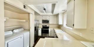 Beautifully Remodeled Upstairs Condo Unit with Private Balcony Patio in Downtown Fallbrook! Gallery 13