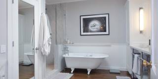 2125 Broderick Street Gallery 21