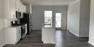 Coming Soon! Gorgeous New Construction Townhome! Available June 15th Gallery 4