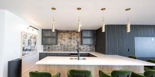 The Mint 425 Apartments Gallery 18