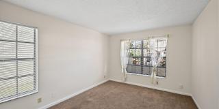 440 Ashwood Place Gallery 14