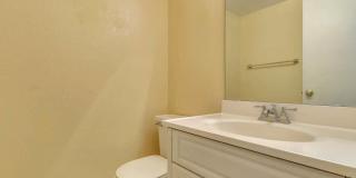 10955 YOGI BERRA Circle Gallery 16