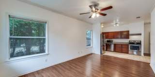 610 Viendo St Gallery 3