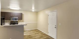 James Pointe Apartments Gallery 126